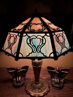 NO RESERVE SLAG GLASS ARTS CRAFTS ANTIQUE LEADED LAMP HANDEL BRADLEY HUBBARD ERA