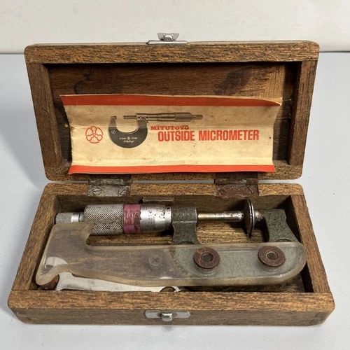 VINTAGE MITUTOYO No. 123-125A .001" DISC FLANGE MICROMETER RATCHET 0 - 1" w/box