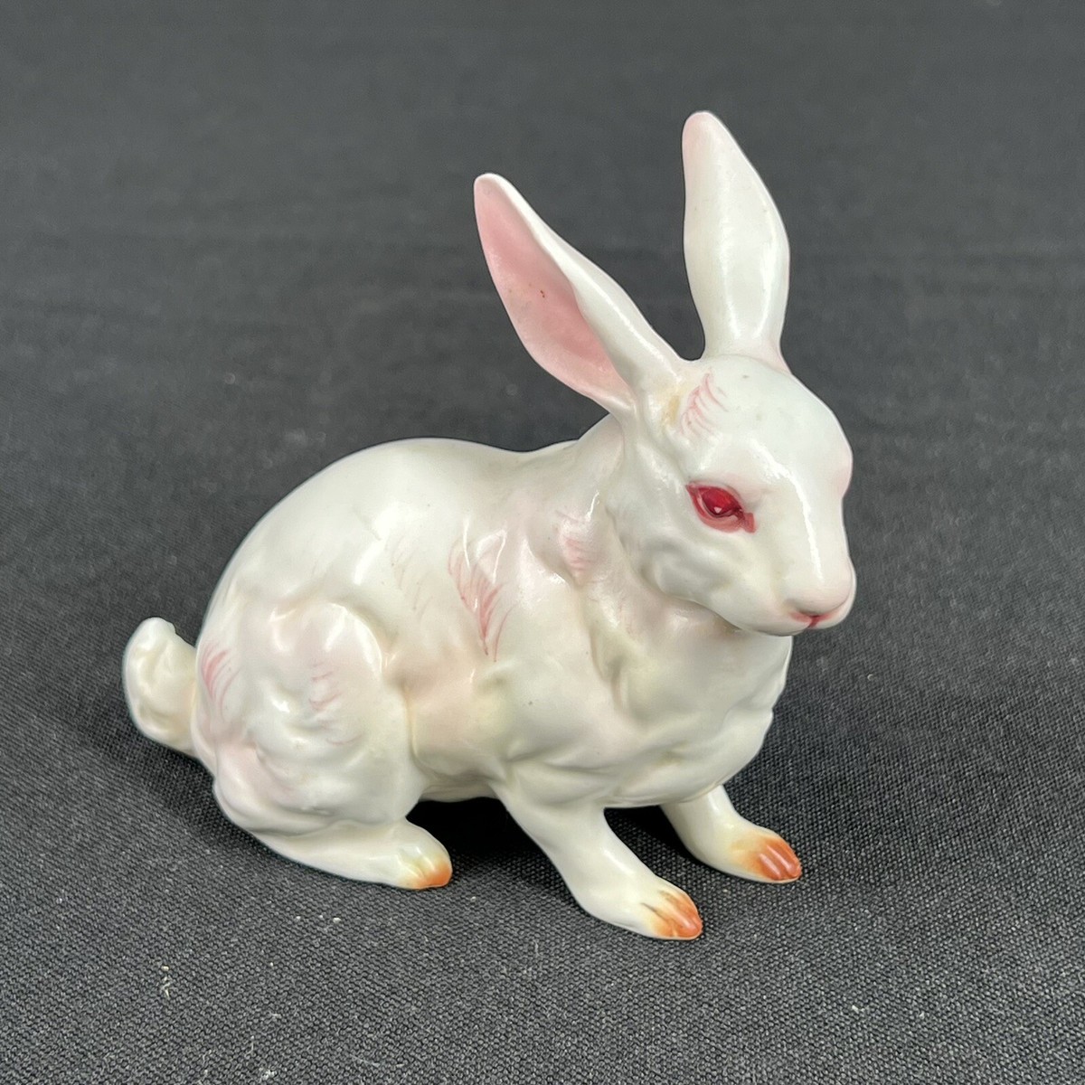 Vintage Porcelain White Rabbit Bunny Red Eyes H88U 4”x4” | eBay Vintage Porcelain White Rabbit Bunny Red Eyes H88U 4”x4” | eBay