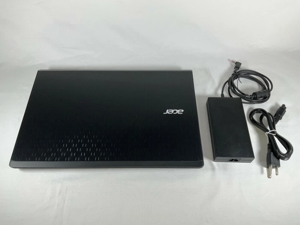 Acer Aspire V5-591G Gaming Laptop 8GB NVidia Geforce 950M 2GB 1TB HDD Bluetooth  - Image 2 of 4