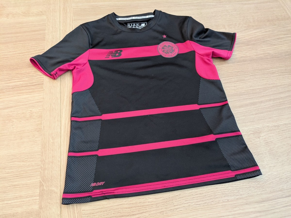 2016/2017 Glasgow Celtic Football Training Shirt Age 6-7 Black