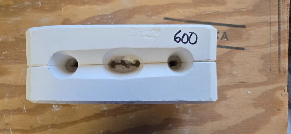 复古拜伦 #BH 1570 陶瓷滑铸模具(圣诞村邮箱) — 第 2/4 张图片