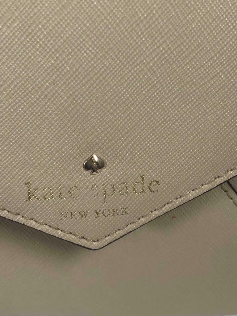 KATE SPADE Cedar Street Monday Neutral Envelope Slim
