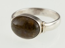 Sterling Silver Oval Bezel-Set Labradorite Solitaire Ring Size 7.5