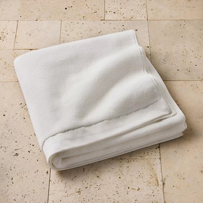 Modal Oversize Bath Towel White - Casaluna