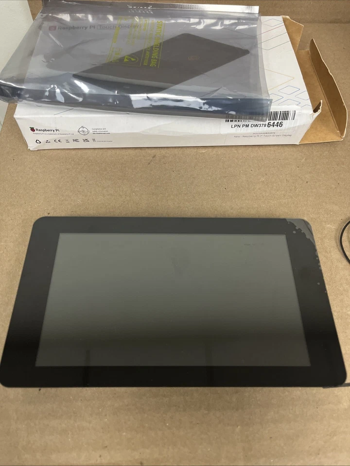 Raspberry Pi Touch Display - Image 2 of 4