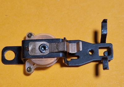 Märklin 244900 Telex Magnet vorne für 3309, 3709 (#O10 69)