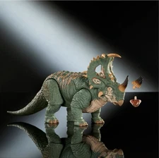Jurassic World Sinoceratops Hammond Collection Figure | PRESALE