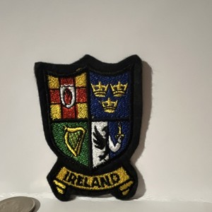 Ireland Embroidered Crest Coat of Arms Patch Souvenir Regional Emblem Badge