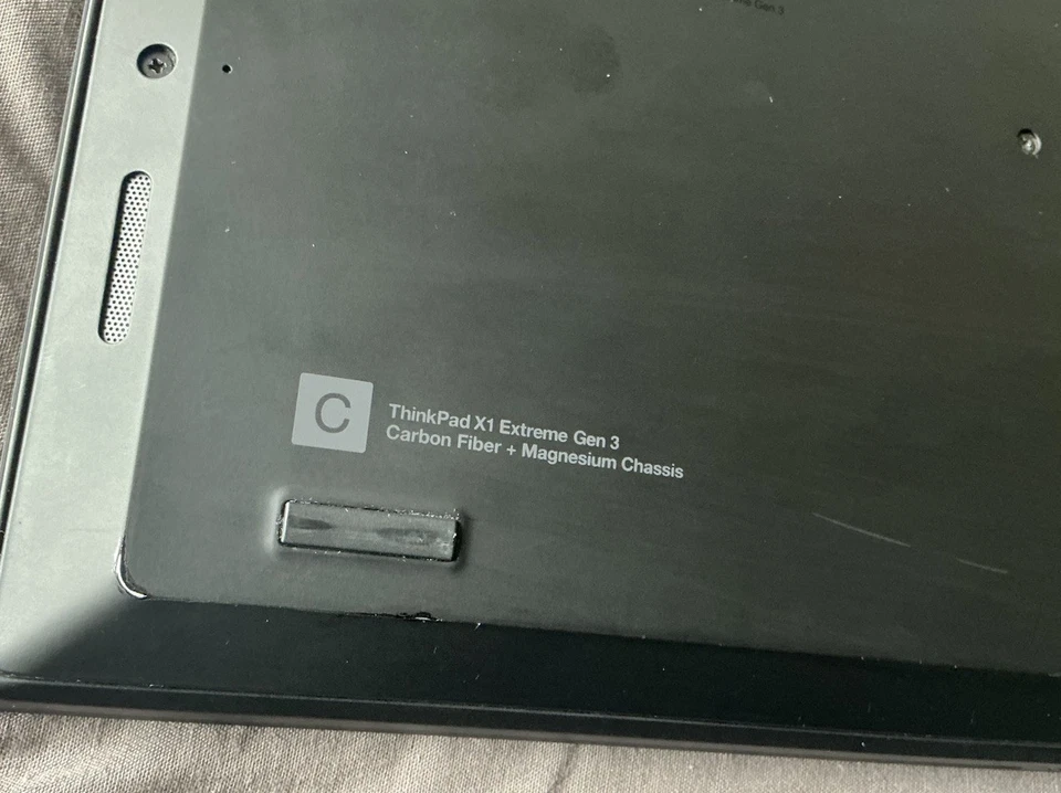 Lenovo ThinkPad X1 Extreme G3 · i7-10750H · 24GB · 1TB, photo 4 of 5