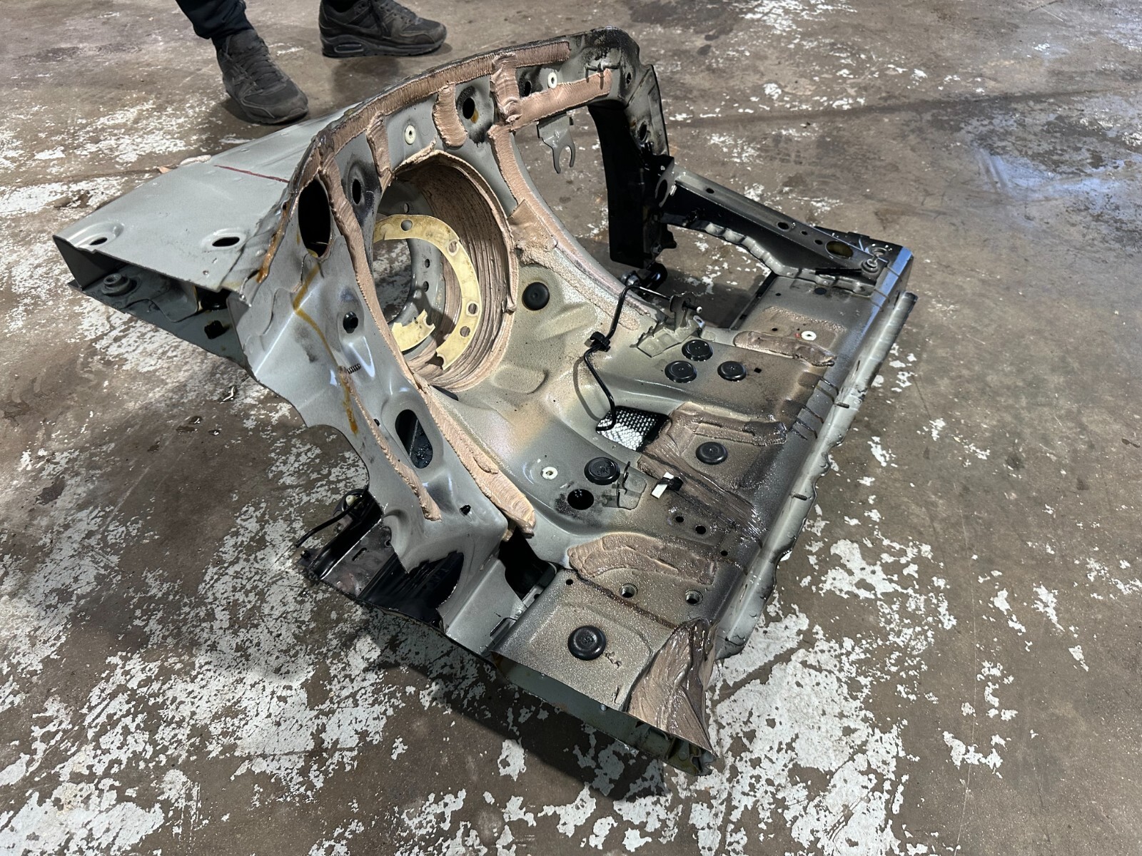 BMW 41007377915 Genuine OEM Apron/rail ASSY for sale online | eBay 