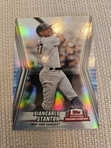 2023 Topps International Trading Card Day New York Yankees Complete Card Set - Picture 2 of 10