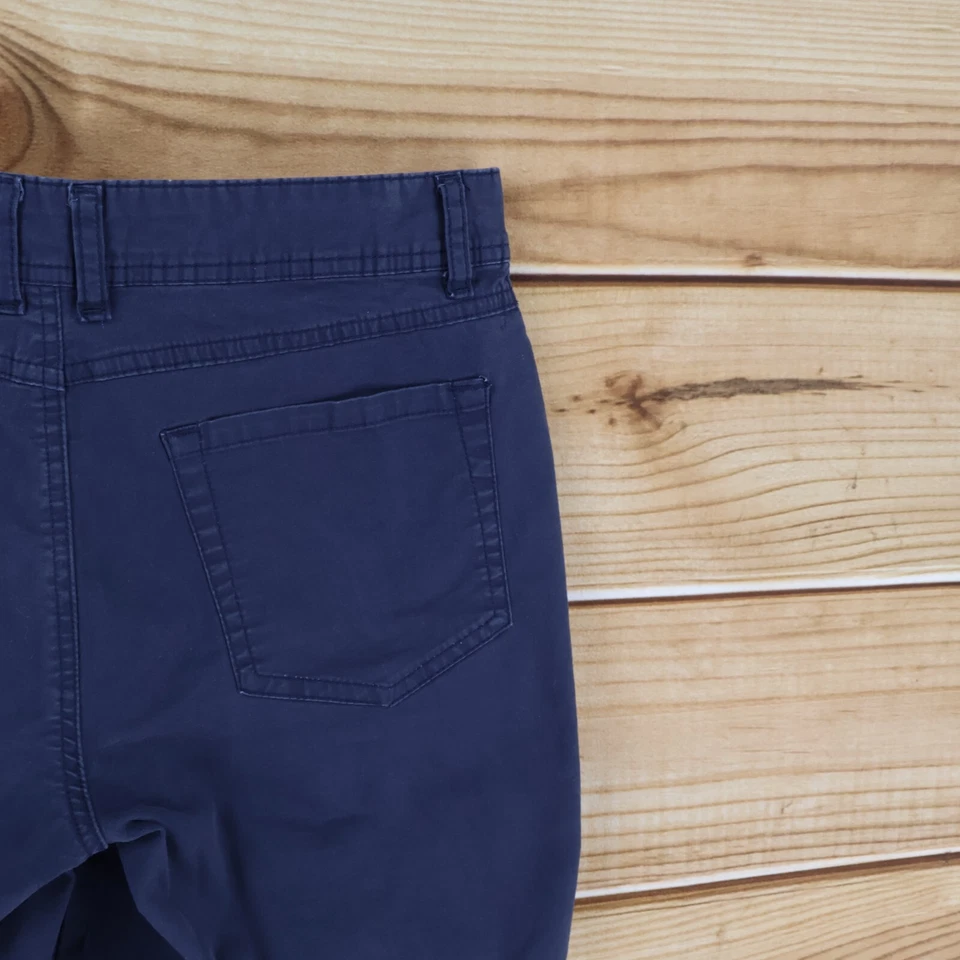 Pantalones cortos Falls Creek para mujer talla 10 azul oscuro mezcla de algodón chinos bolsillos tiro bajo Foto 3 de 4