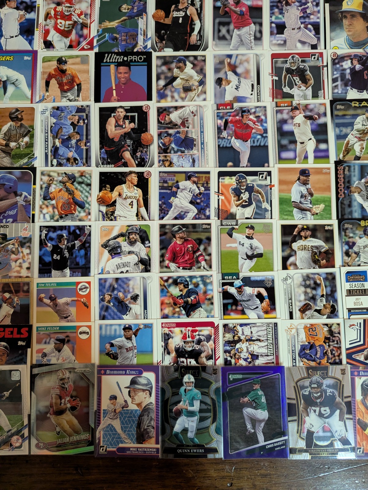 HUGE 200 MULTI SPORTS CARD LOT COLLECTION PSA AUTO NUMBERED RC GRADED 10 SLAB #0 view 17