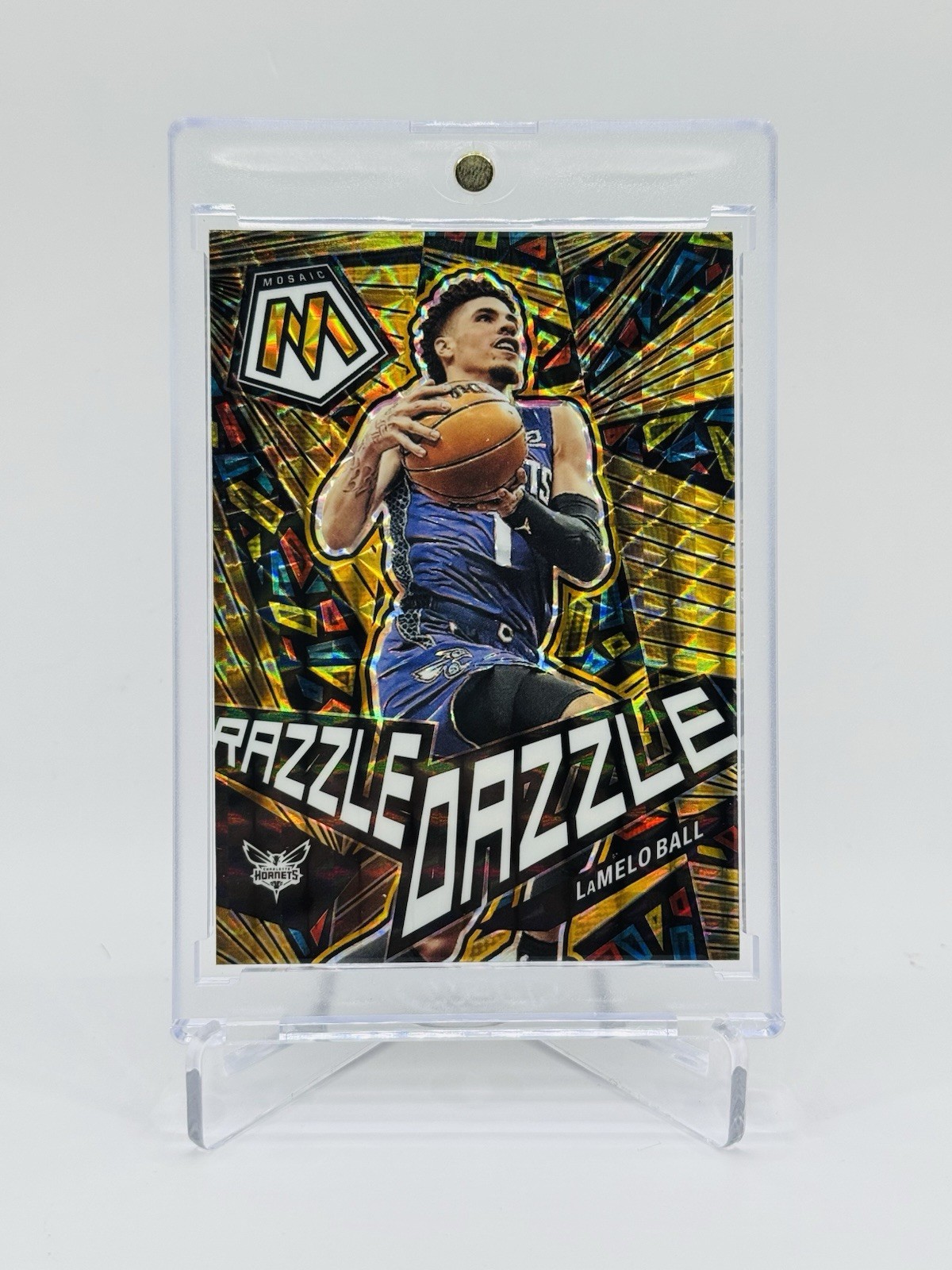 Lamelo Ball 2022-23 Mosaic Razzle Dazzle SSP Case Hit No. 15