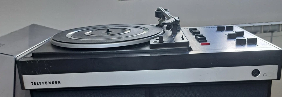 Telefunken Compact 1001 S – Stereo Hi-Fi Vintage Anni ’70 Funzionante - Immagine 3 di 4