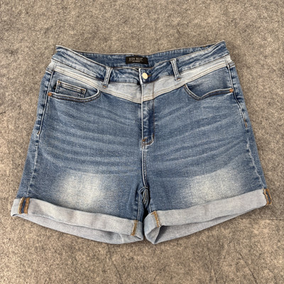 Judy Blue Shorts Women's 3 Extra Large Blue Jean 2 Tone Yoke Stretch Rolled Cuff