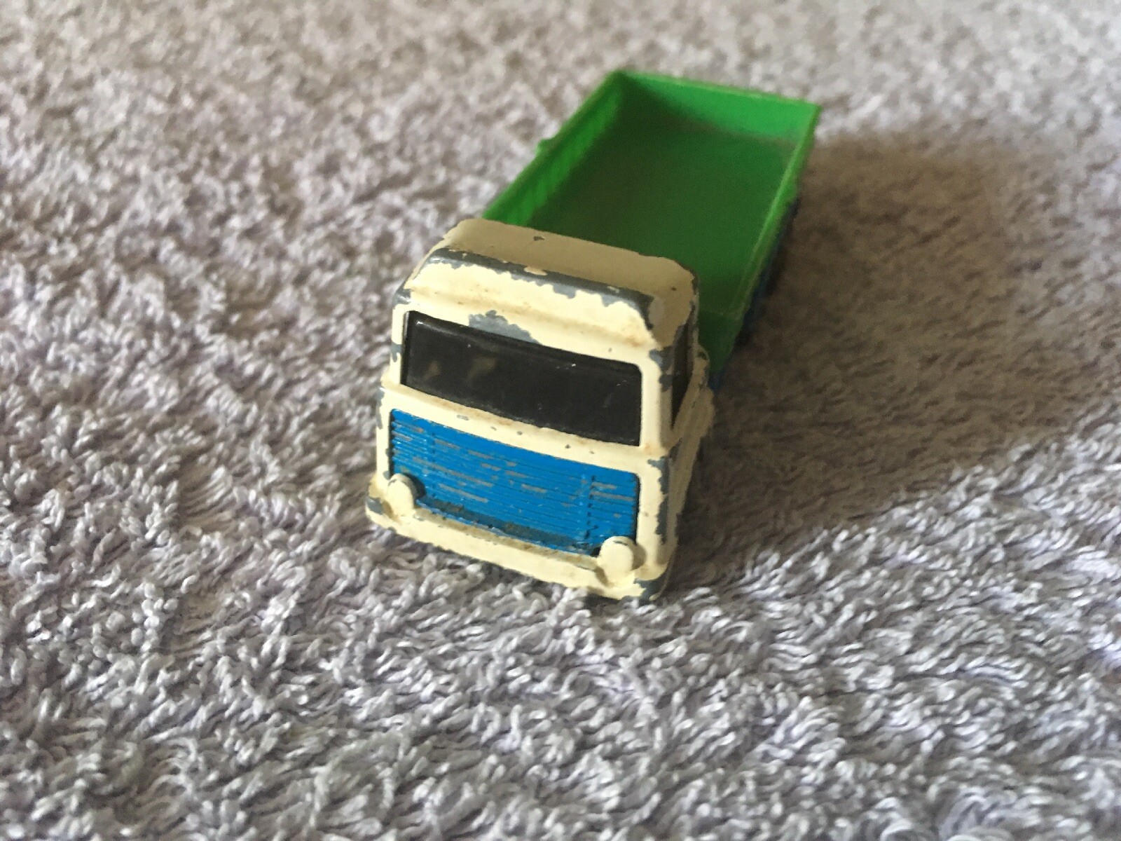 Picture 2 of 10
