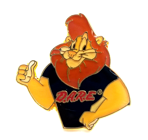 DARE Daren the Lion Mascot Animal Drug Abuse Resistance Education Pin Advertise