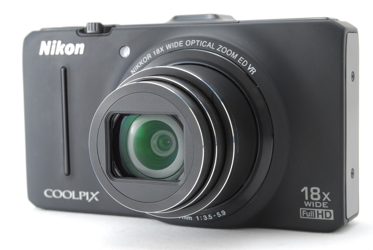 Nikon COOLPIX S9300 18倍ズーム ケース&三脚付き【超美品】 Nikon COOLPIX S9300 18倍光学ズーム 専用ケース&三脚付き
