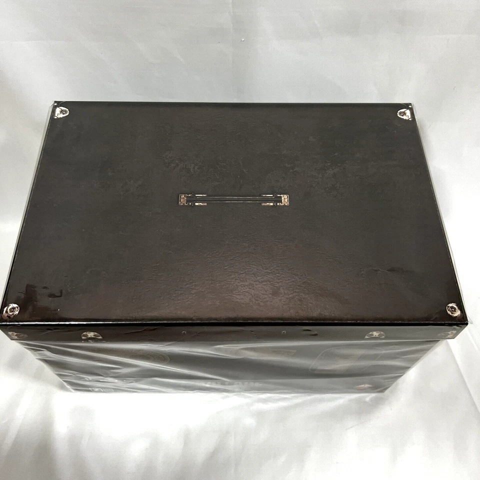 PS5 BIOHAZARD VILLAGE Z Version COLLECTOR'S EDITION Resident Evil Japan - Image 4 of 4