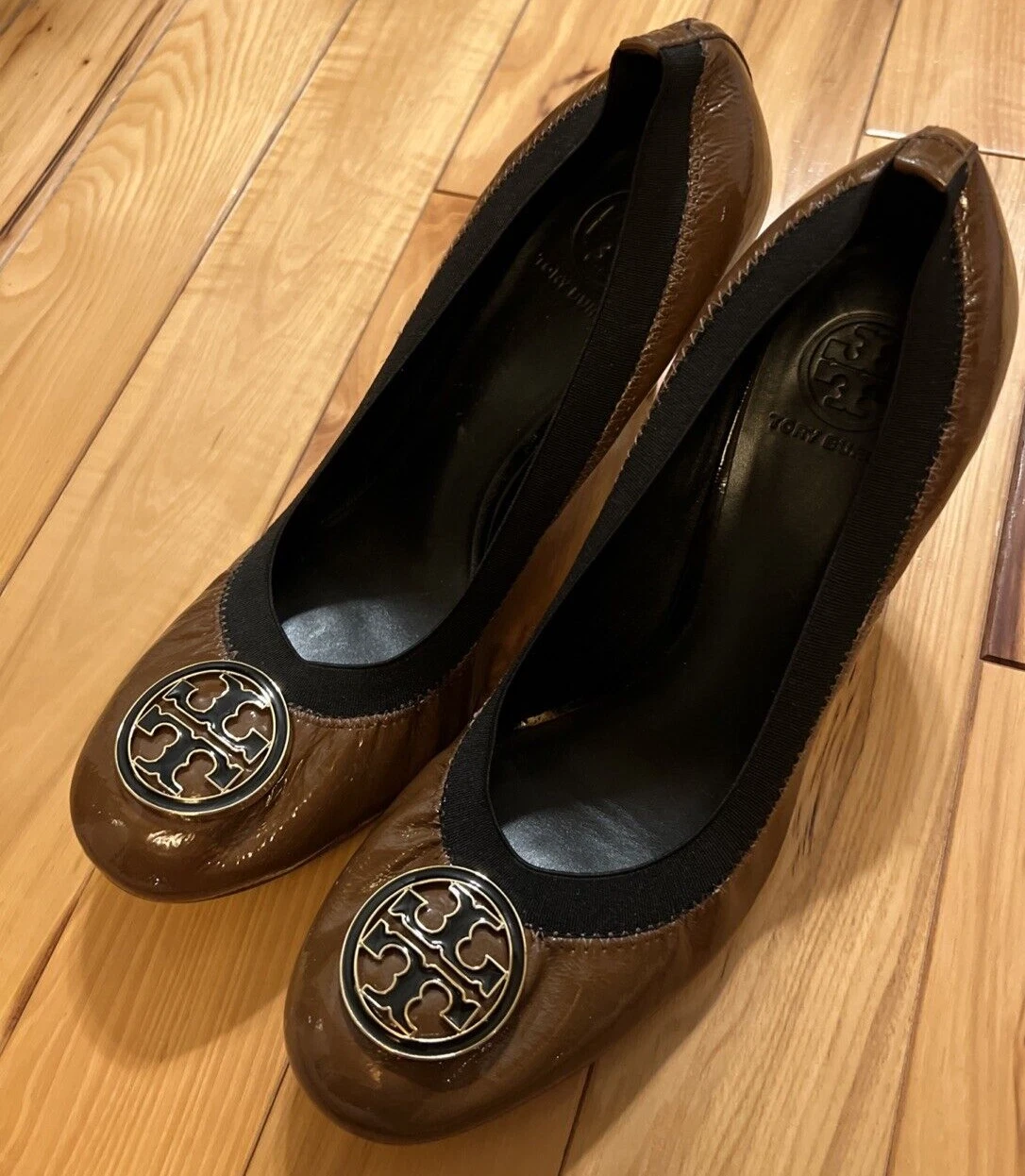 TORY BURCH scarpe donna tacco logo vernice pelle decolte taglia media 11M multi