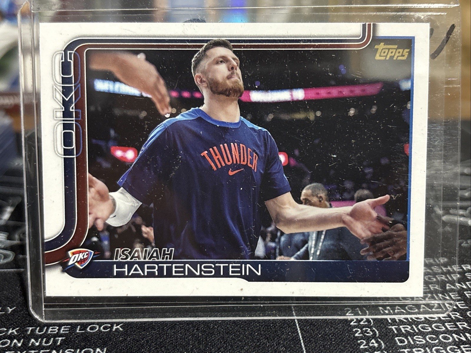 2025-26 Topps Isaiah Hartenstein #120 Golden Mirror Image Parallel SSP Thunder