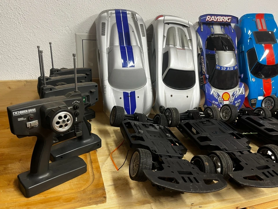 4! Tamiya RC Race Cars mit FB und div Quarzen - Bild 3 von 4