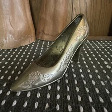 Vintage Brass Lady's High Heel Pump Figurine Kitsch Unique Bar Home Fashion Shoe