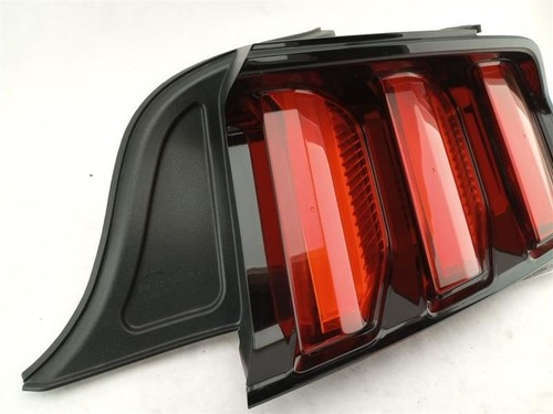 Ford Mustang S550 Coupe Passenger Right Tail Light Lamp Fits 2015-2018 - Picture 3 of 12