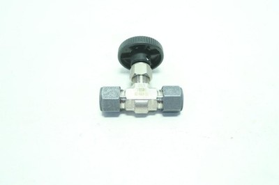 Parker 8Z-V6LR-SS Single Ferrule Manual Stainless 1/2in Npt Needle Valve