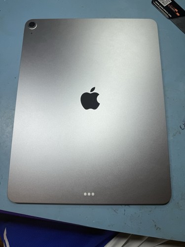 Original Apple Housing iPad Air 13 Inch M3 Model 2025 Grade A - ๐ฅ - Picture 2 of 8