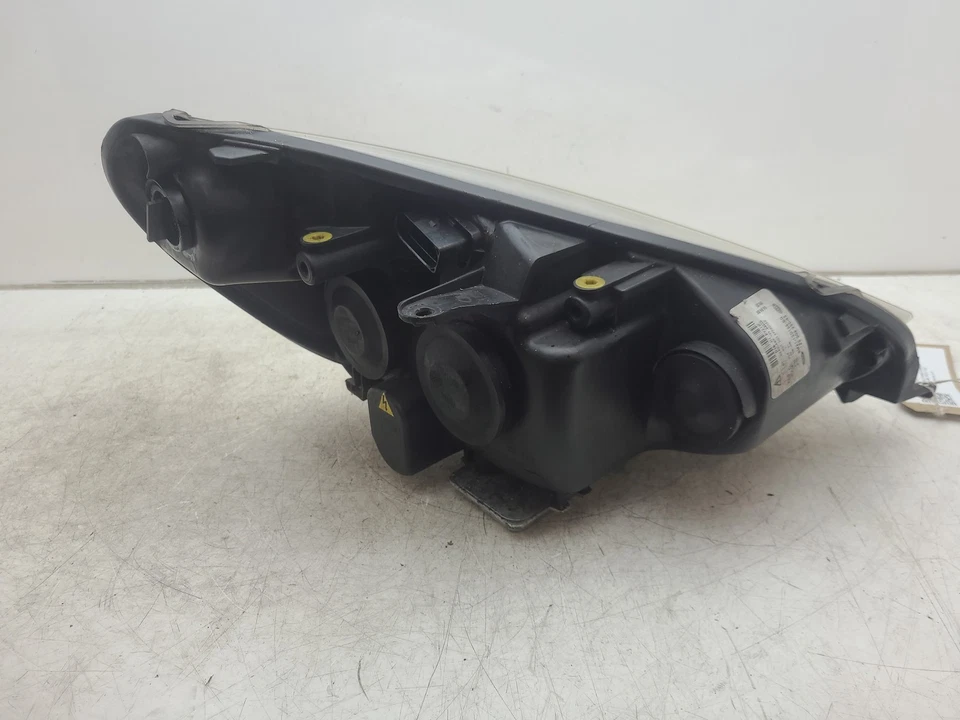 2008 FORD S-MAX TITANIUM TDCI 143 Passenger Headlamp LH - Image 4 of 4