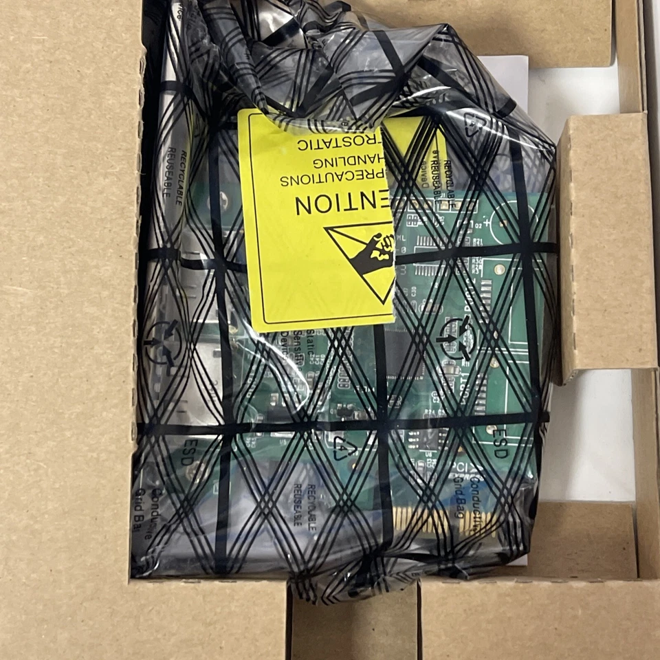 HIGHPOINT ROCKET 622A DUAL PORT eSATA 6HB/S PCI-EXPRESS 2.0 HOST ADAPTER - Image 3 of 3