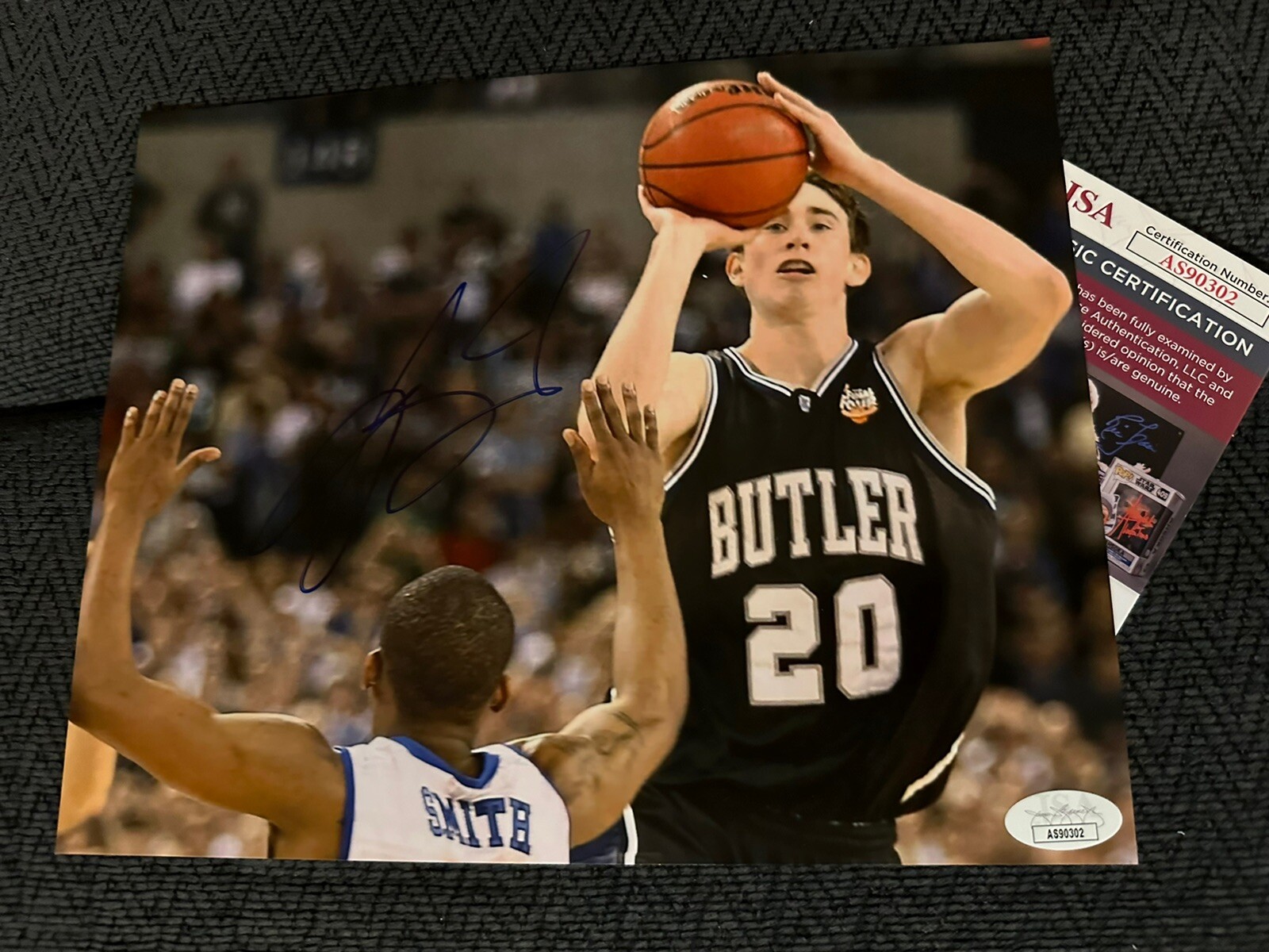 Gordon Hayward signed 8 X 10 Photo JSA Authentication COA Butler Bulldogs 