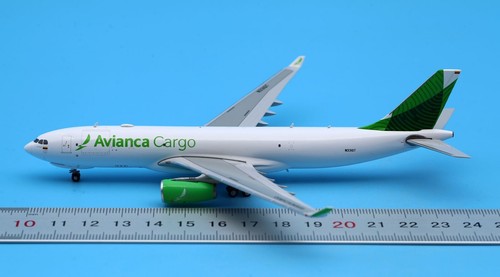 JC Wings 1:400 Avianca Cargo Airbus A330-200F Druckgussflugzeug Jet Modell N331QT - Bild 2 von 13