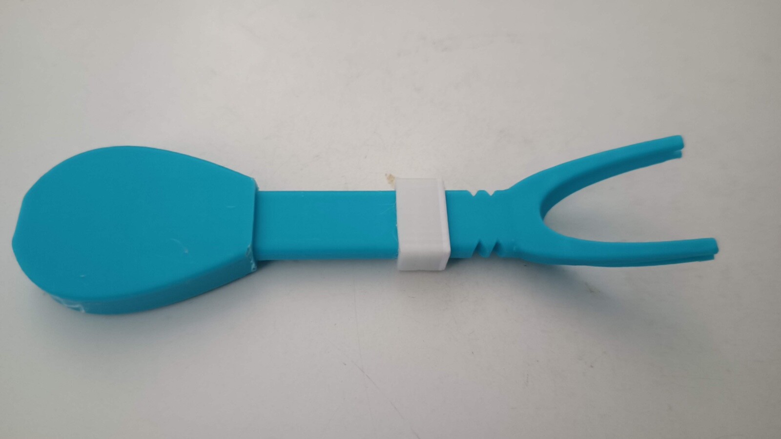 Dental Floss Holder No Slip Floss pick FlossGyde Reusable Flossing Eco