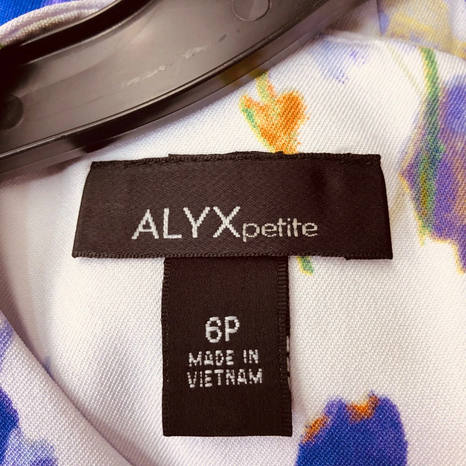 ABITO SENZA MANICHE IN GUAINA FLOREALE ALYX TAGLIA 6P NUOVO CON ETICHETTE