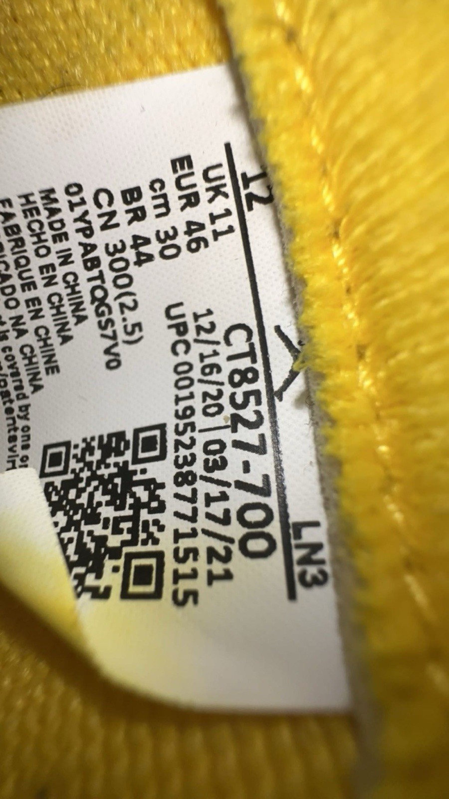 Jordan 4 Lightning - image 8