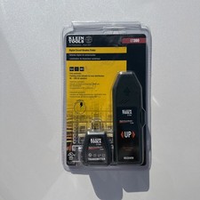 Klein Tools ET300 Digital Circuit Breaker Finder Brand New