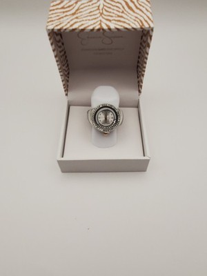 Jessica Simpson Crystal Silver RING Watch Amazon.com: Jessica Simpson Women main image 4