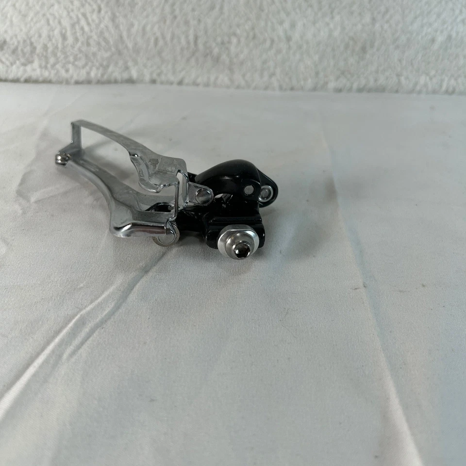 Shimano 105 HD FD 5600 Front Derailleur Road Bike Bicycle 10 Speed Silver - Image 3 of 4