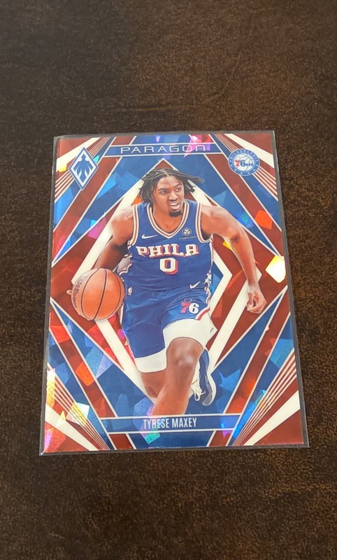2023-24 Panini Phoenix - Paragon Tyrese Maxey #8 Red Ice