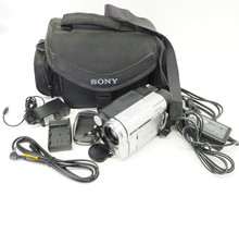 Sony Handycam CCD-TRV138 Hi-8 Video Camera 8mm Hi8  Video8 Camcorder  Case