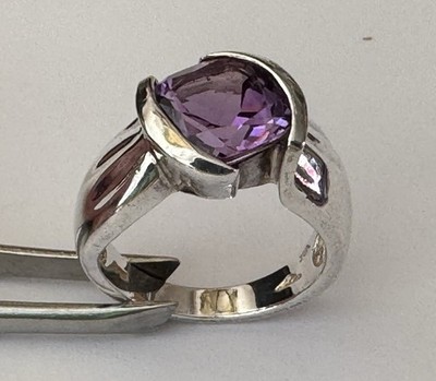 Premium Nachlass signierter JCR 925 Sterling Silber lila Amethyst Edelstein Größe 8 Ring