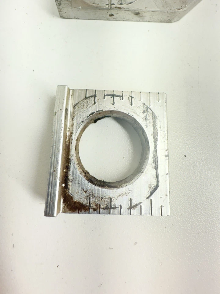 Yamaha YZ250F TM 2008 Designworks bloque de eje bandera montaje de látigo #DBF-H02 Foto 2 de 4