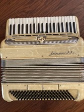 Serenelli Accordian
