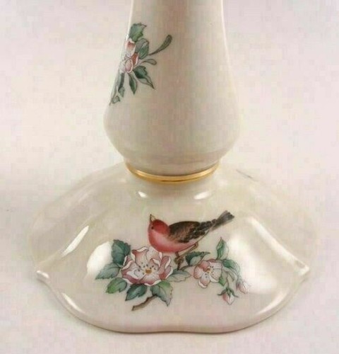 Lenox China SERENADE Elegant Pair 7 1/8" Candlesticks - Picture 3 of 4