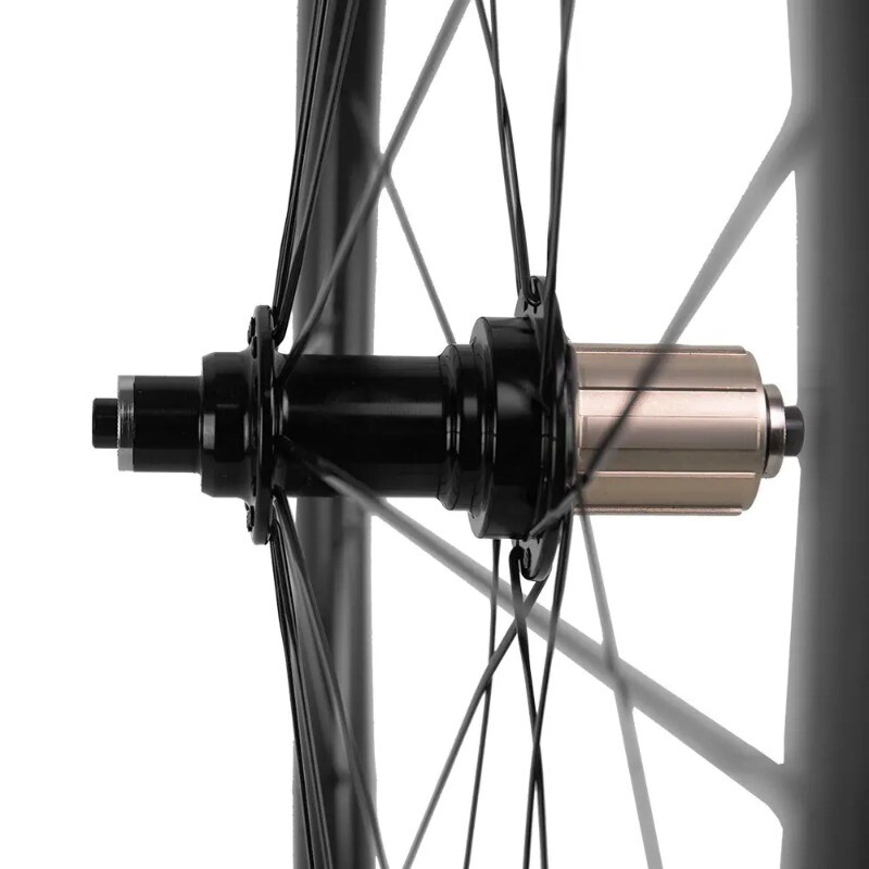 Set ruote bici da strada in fibra di carbonio 700C UD finitura lucida larghezza 25 mm profondità 38 mm foto 6