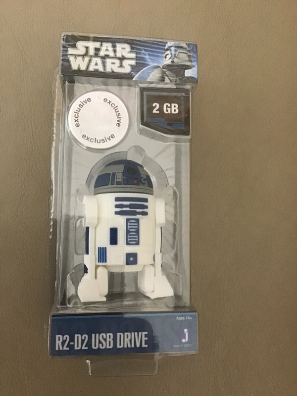 Star Wars 2GB R2-D2 Exclusive USB Flash Drive NEW T2